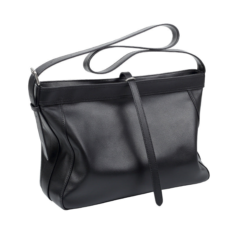 1064-Casual and trendy lightweight top layer cowhide trendy men's bag