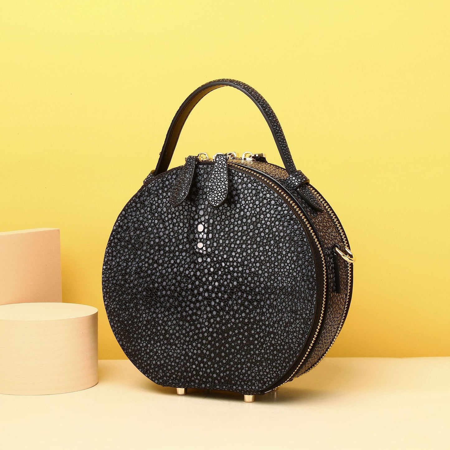 1081-New Smooth Pearl Fish Pattern Small Round Bag Classic Women's Handbag Single Shoulder Diagonal Cross Bag Fashion Women's Bag