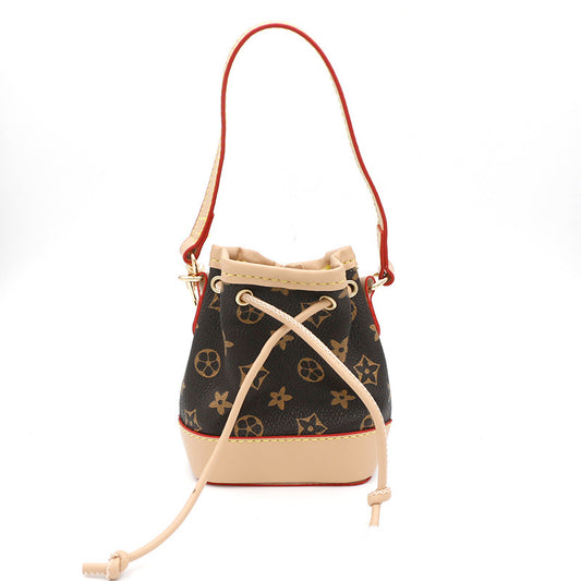 1057-Ladies' presbyopia bucket bag min