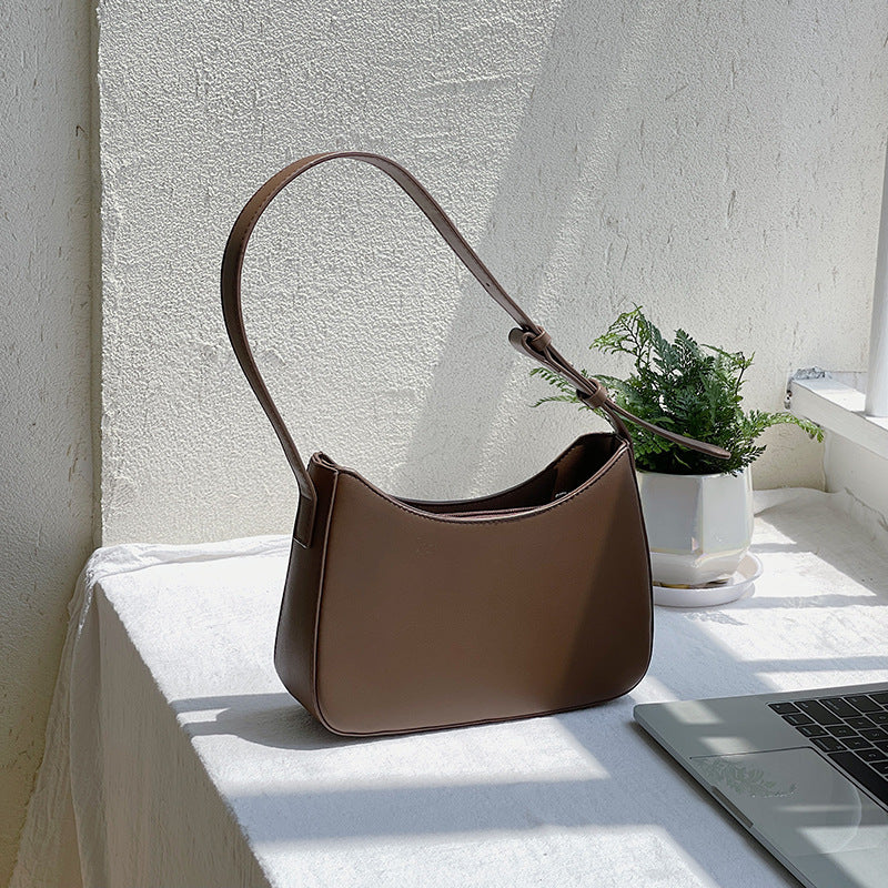 1061-New niche one shoulder handbag, fashionable and trendy small square bag